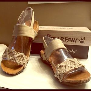 Bearpaw Macrame Sandals Size 7